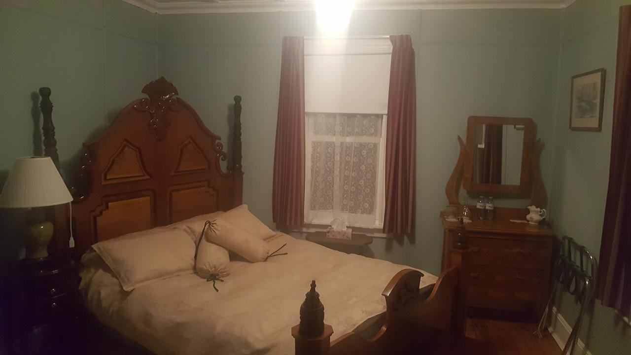The Thorndyke Hotel Grand Bank Экстерьер фото